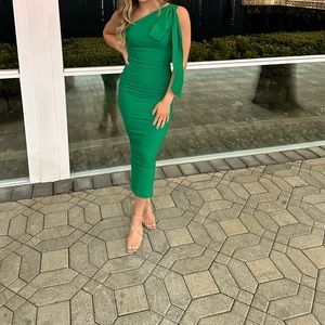 Vesper Tall body-conscious maxi dress with neck tie in green